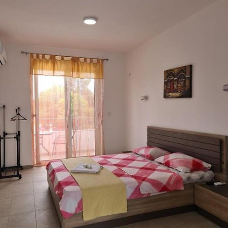 Ferienwohnung Lugano Ulcinj Exterior foto
